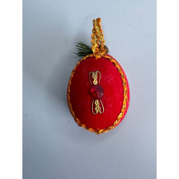 Handcrafted Vintage Red Velvet & Gold Trim Christmas Ornament Diorama  With Sant - Picture 8 of 8